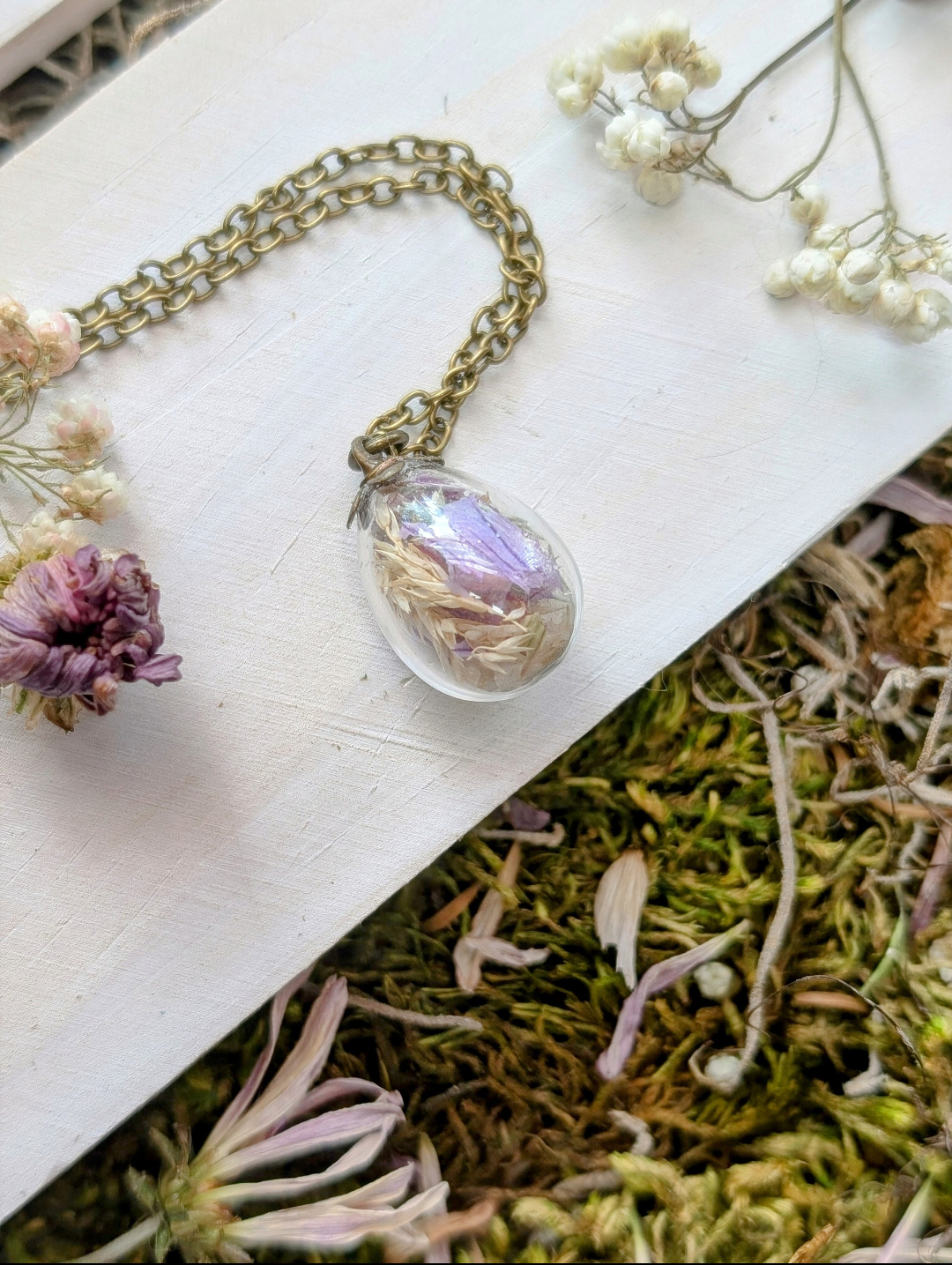 Unique Handcrafted Floral Necklace with Light Colored Wildflowers and Quartz