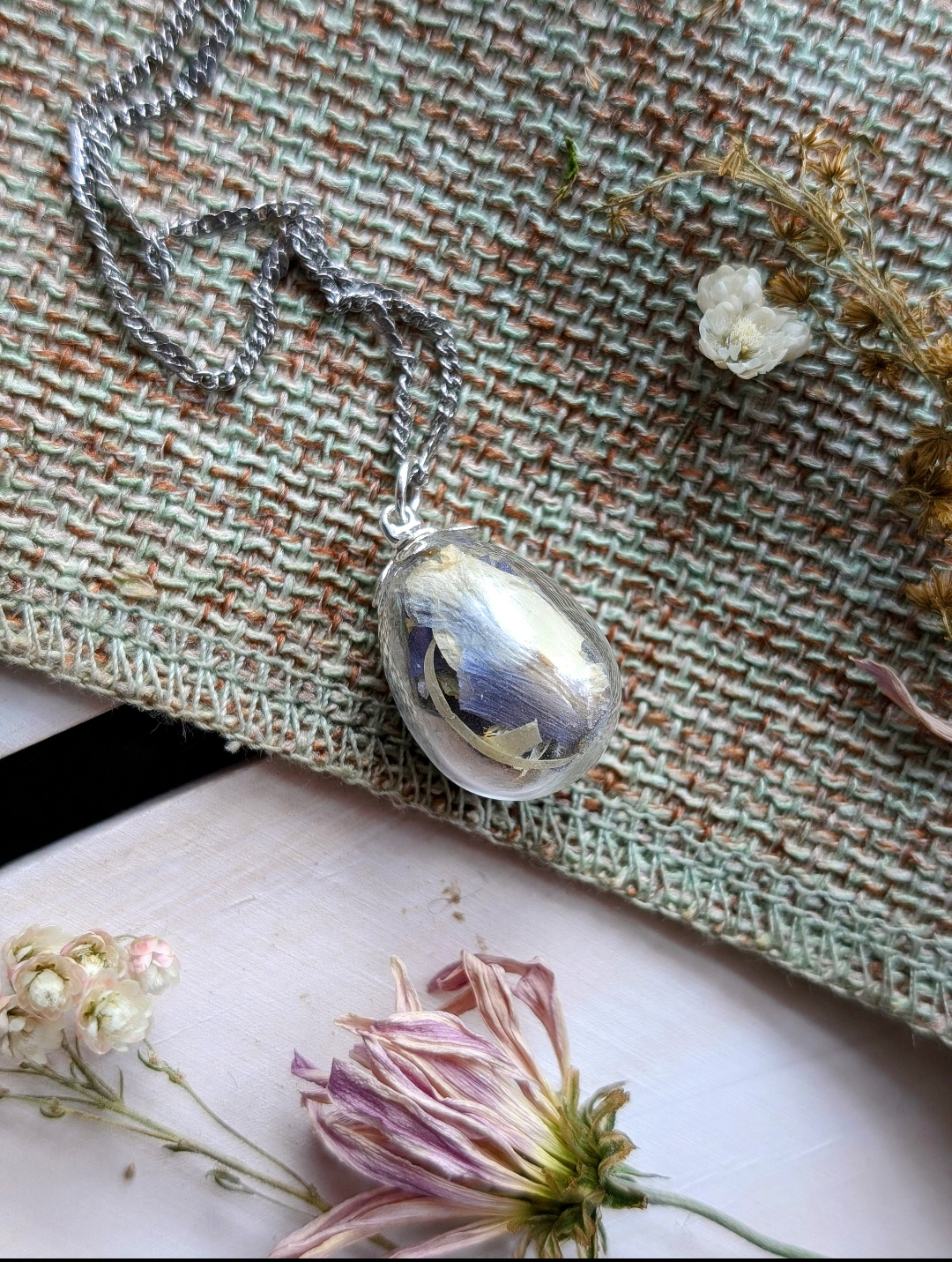 Unique Handcrafted Floral Necklace with Columbine Wildflowers and Quartz
