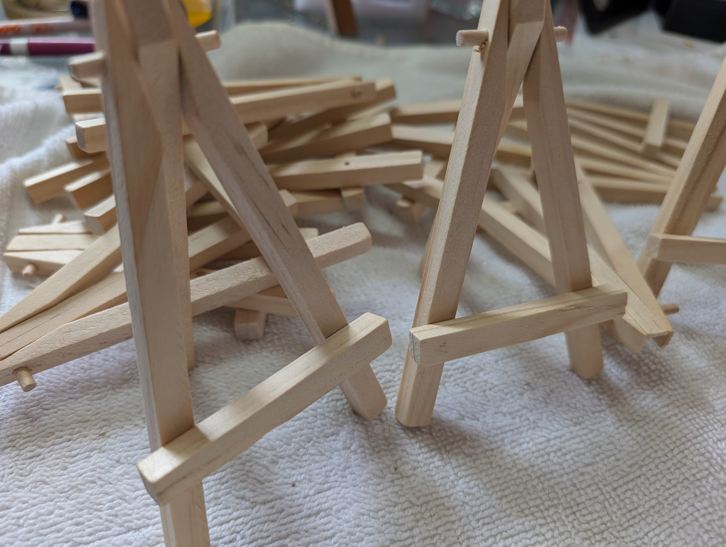Wood Mini Easels