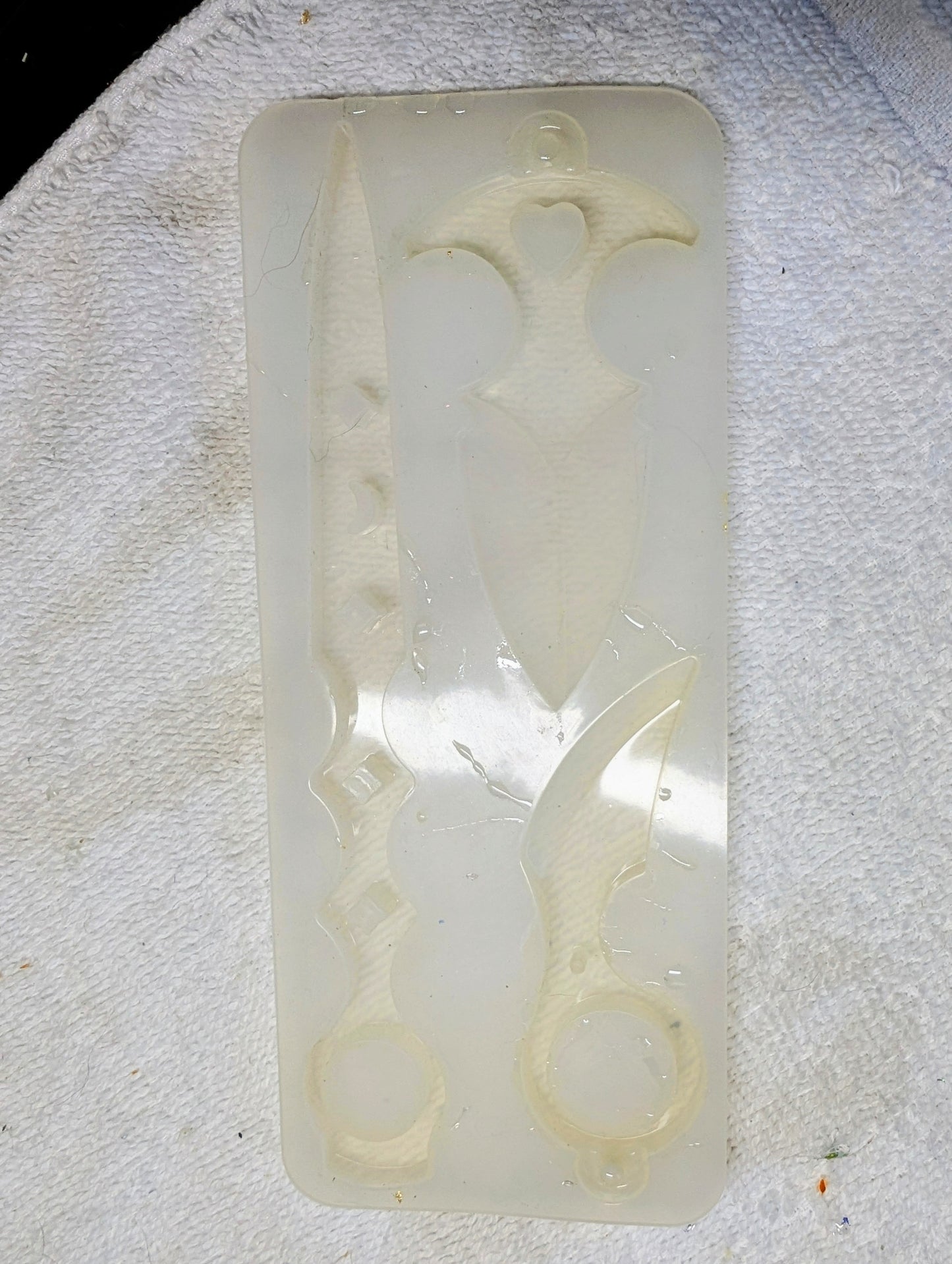 Letter Opener/ Self Defense Keychain Resin Silicone Mold