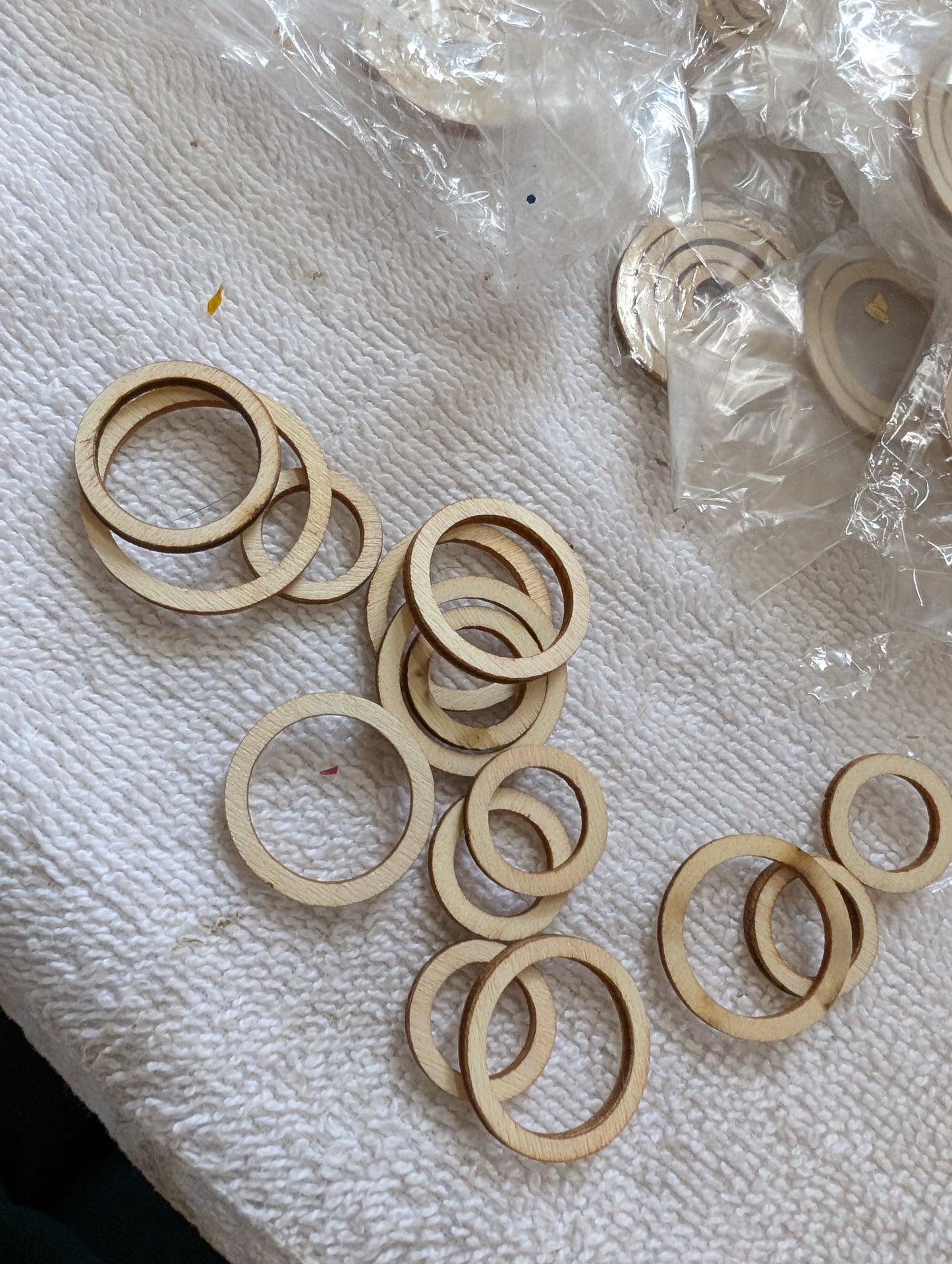 Assorted Small Wood Circles