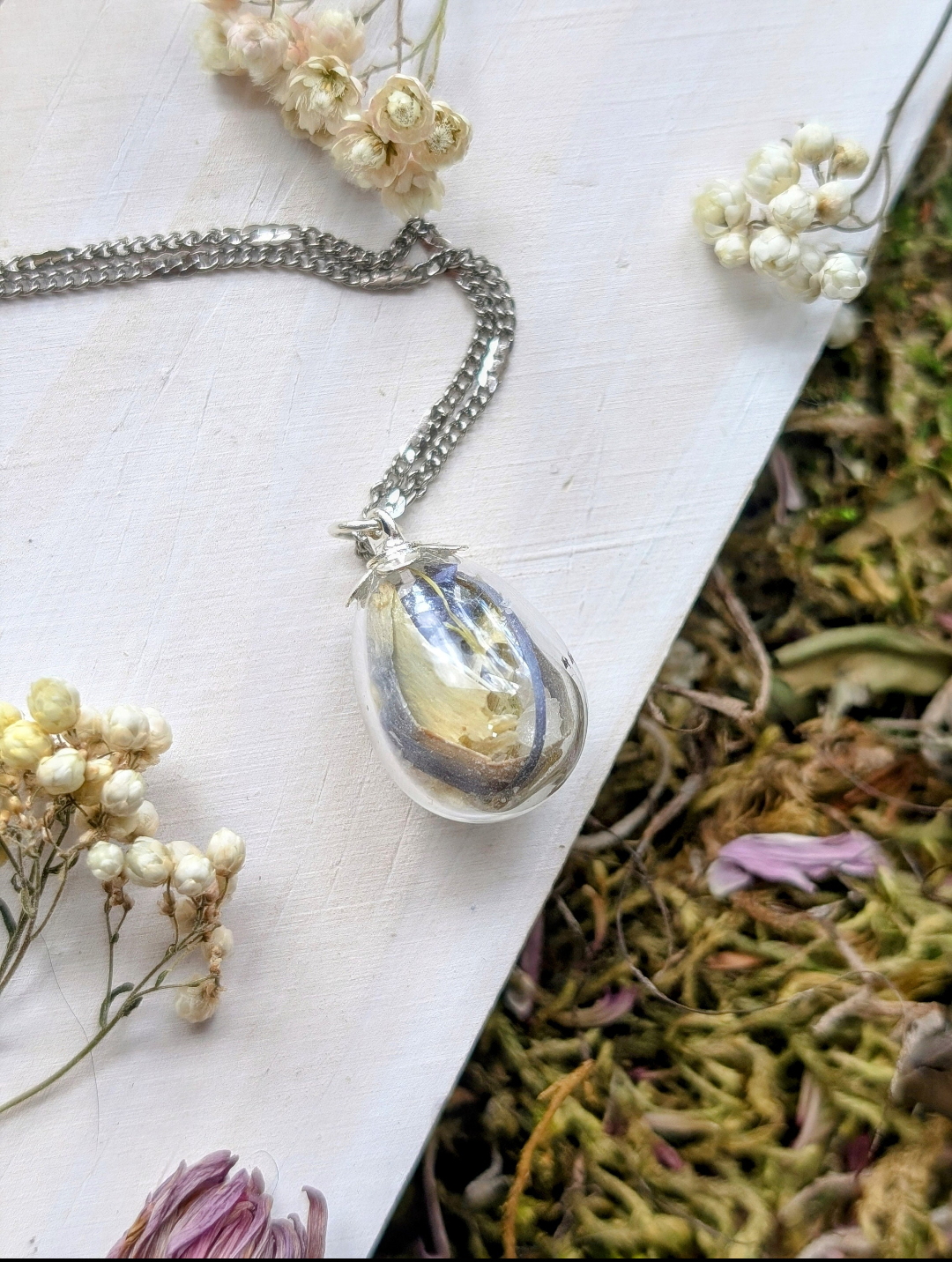 Unique Handcrafted Floral Necklace with Columbine Wildflowers and Quartz