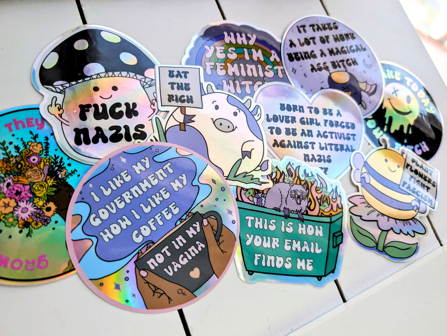 Creepy Crawly Lover Vinyl Mystery Sticker Pack