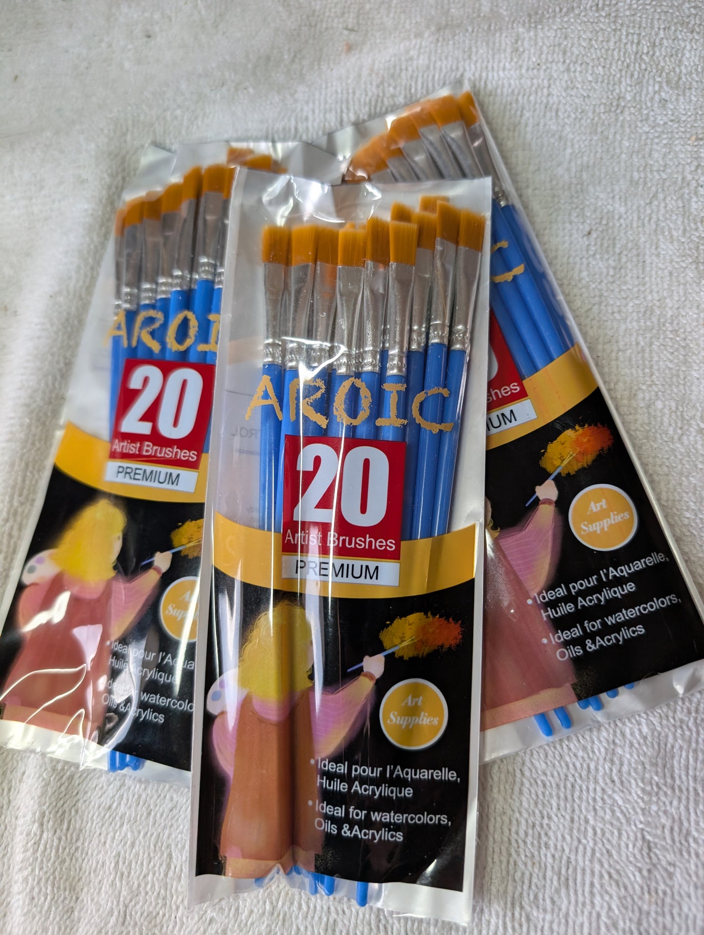 60 Medium Flat Paintbrushes