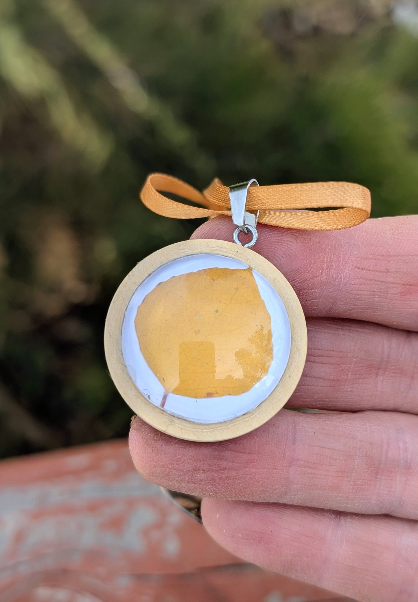 Small Wooden Aspen Leaf Ornaments