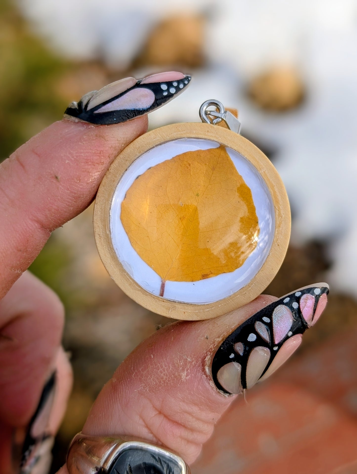 Small Wooden Aspen Leaf Ornaments