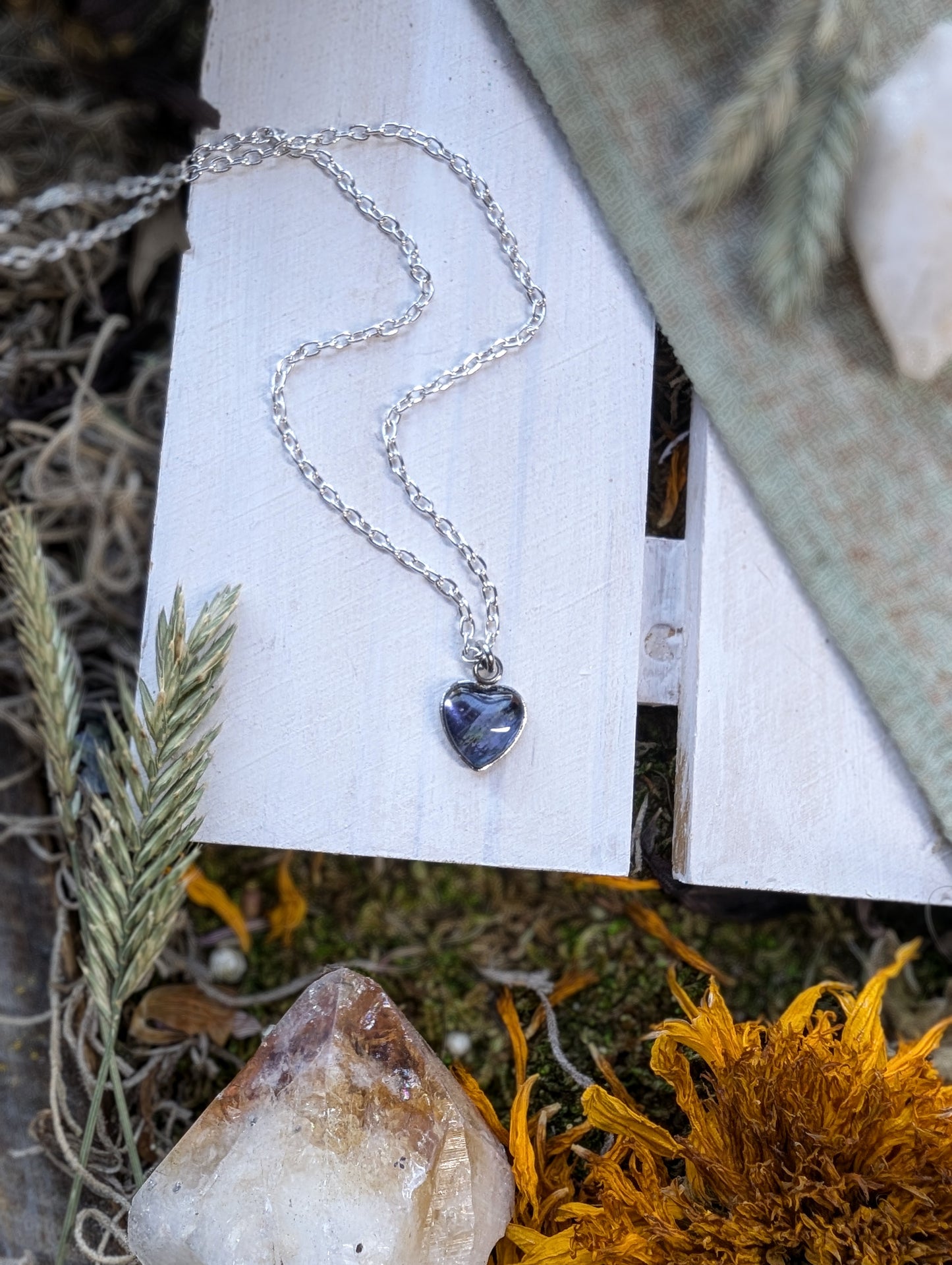 Tiny Harabel Sterling Silver Nature-Inspired Whimsical Necklace with Dried Floral Accents